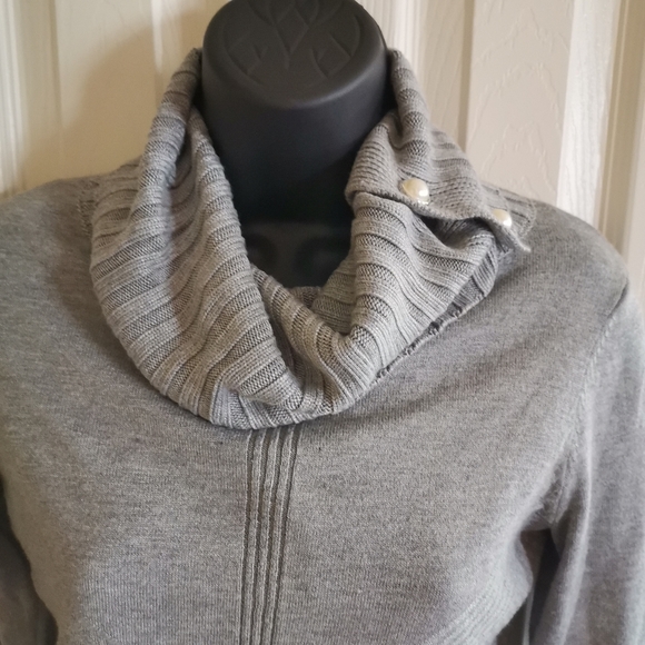 NY Collection Petite Grey Sweater - Picture 2 of 5